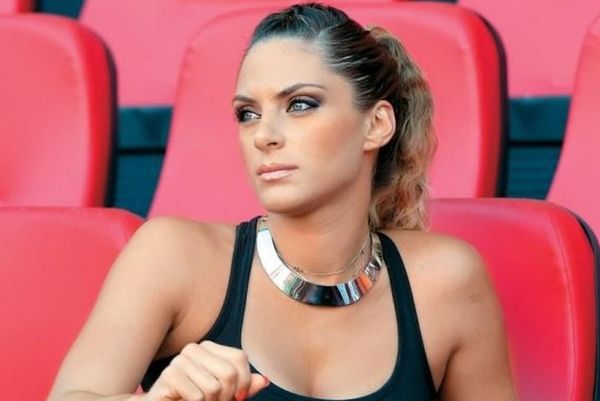 Καυτή… γατούλα με σαπουνάδες η Μάρτα! (video)