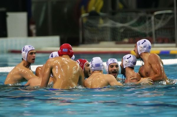 Επική ανατροπή και νίκη επί των ΗΠΑ!!!