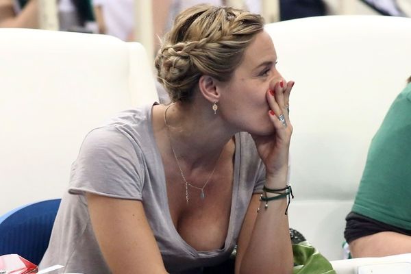 ΣΕΙΣΜΟΣ ΣΤΟ INSTAGRAM: Η Μελέτη ποζάρει με φανέλα Μπατίστα και... τον Μπατίστα! (photo)
