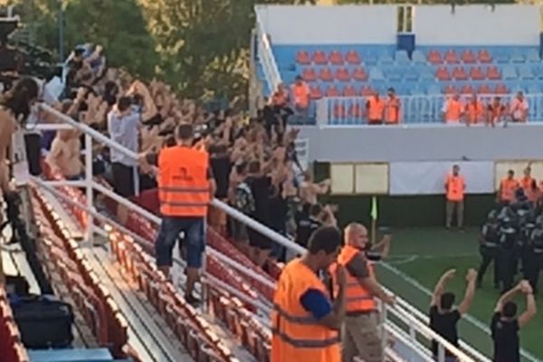 Συμπλοκές στη Νίτρα!