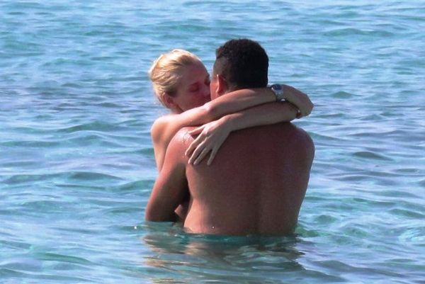 Δεν κρατιέται ο Ρονάλντο (photos)