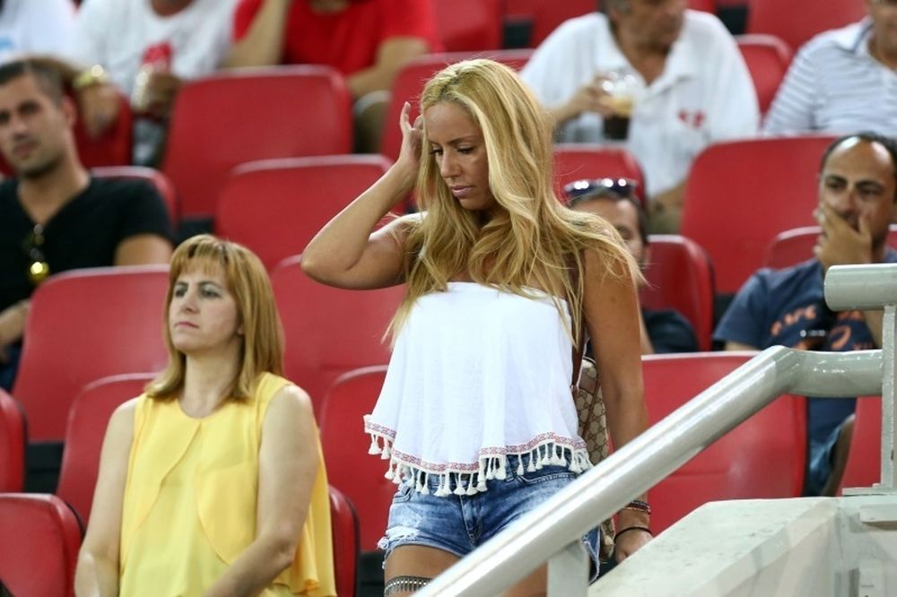 Έβαλε… φωτιά στο «Γ. Καραϊσκάκης» (photos)