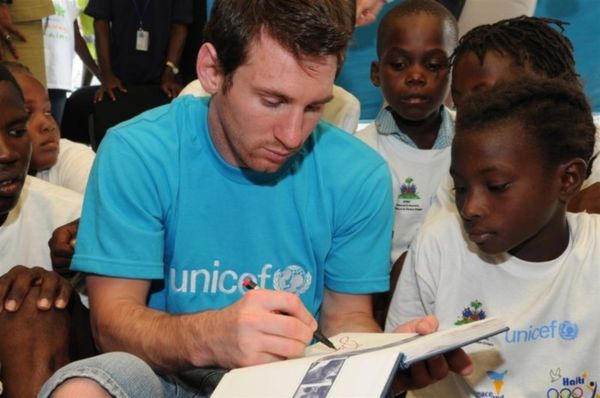 Τεράστια προσφορά Μέσι στη UNICEF!