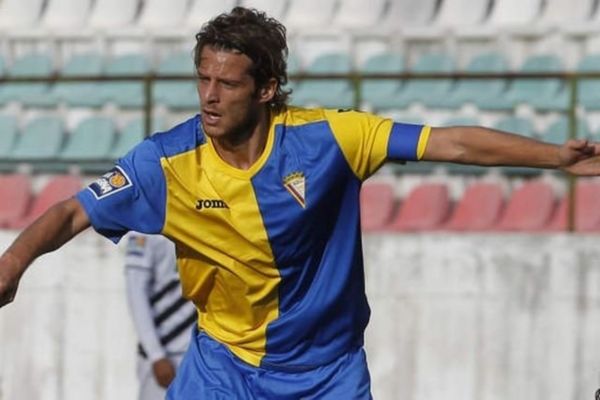 Υπογράφει ο Μέιρα!