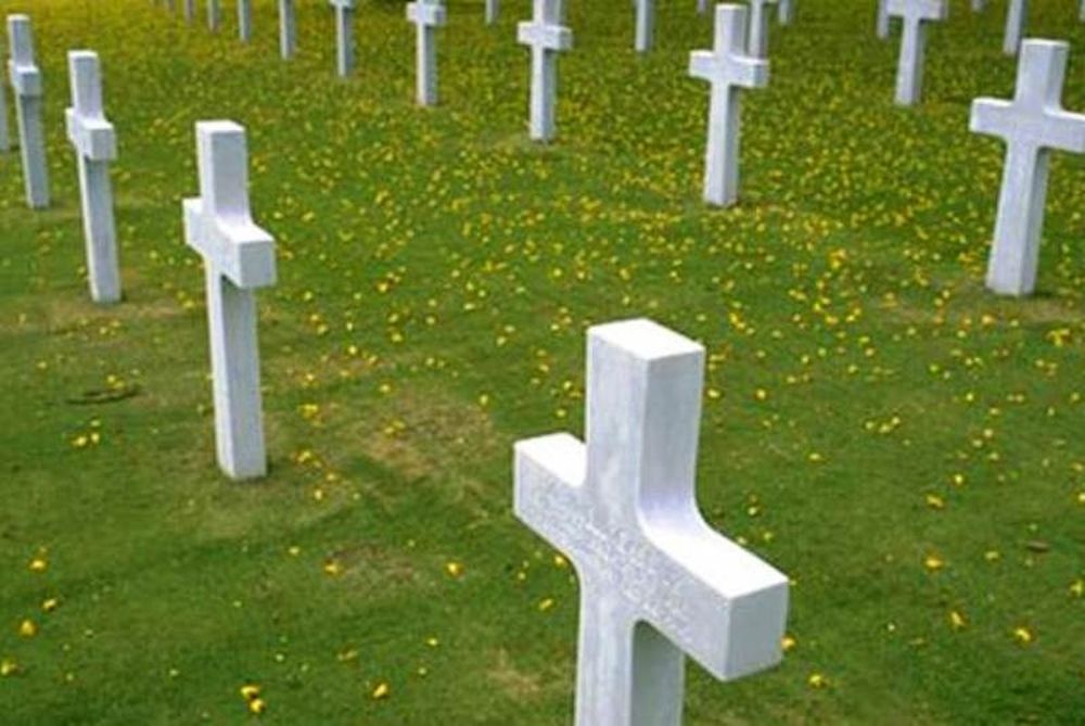 Μακάβριος διαγωνισμός στο Facebook: Ποιος θα τραβήξει την καλύτερη selfie με... πτώμα