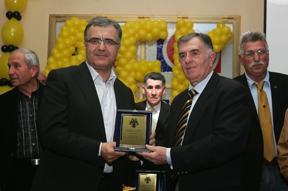 Τραγική η Super League! Δεν άφησε την ΑΕΚ να τιμήσει τη μνήμη του Γ. Ξενάκη!