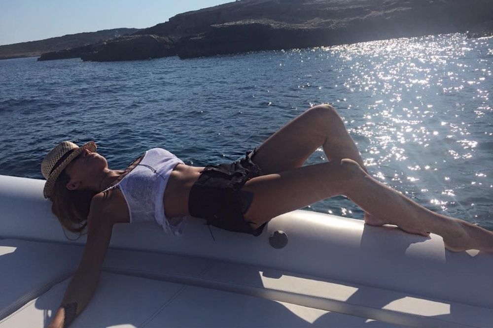 «Σκοτώνει» το Instagram της Φαρμάκη!