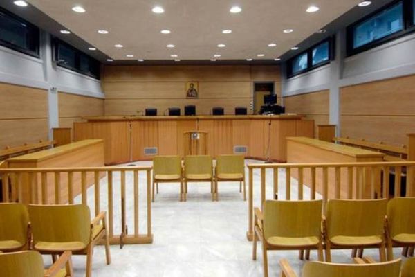 Δήμος ξόδεψε 370.000 ευρώ για... κόλυβα, φέρετρα και κηδειόχαρτα