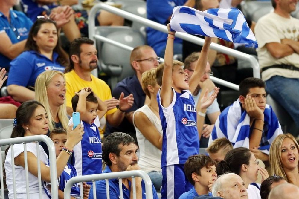 Η «γαλανόλευκη» κερκίδα! (photos)