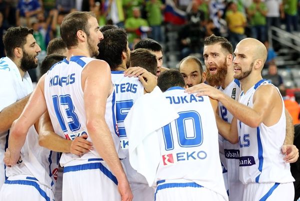 Ελλάδα: Με το απόλυτο στην Γαλλία