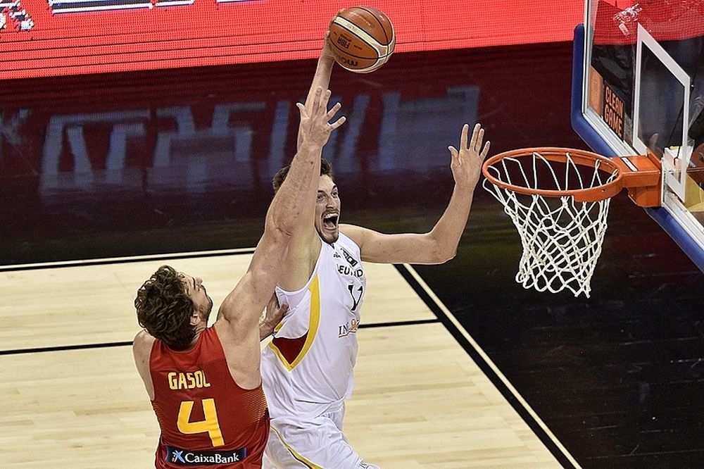 «Κατεδαφίσεις» στο Top 5! (video)