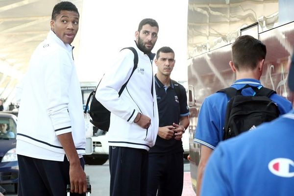 Ελλάδα: Στην Γαλλία η Εθνική (photos)