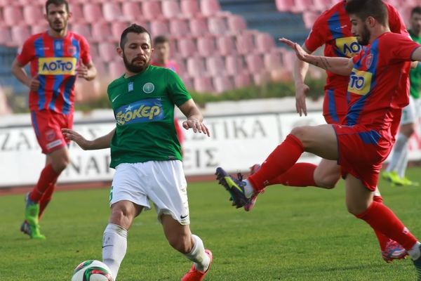«Βόμβα» με Πανθρακικό