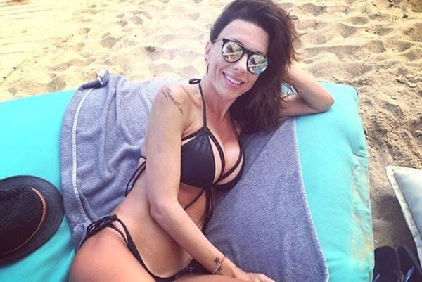 Το… καυτό καλοκαίρι της Ελίνας Καντζά! (photos)