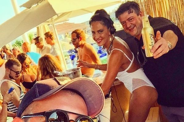 Η Ευη Αδάμ πήγε στην Τουρκία και τον… τούρλωσε! (photos+video)