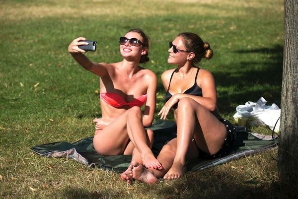 Καυτές... selfie