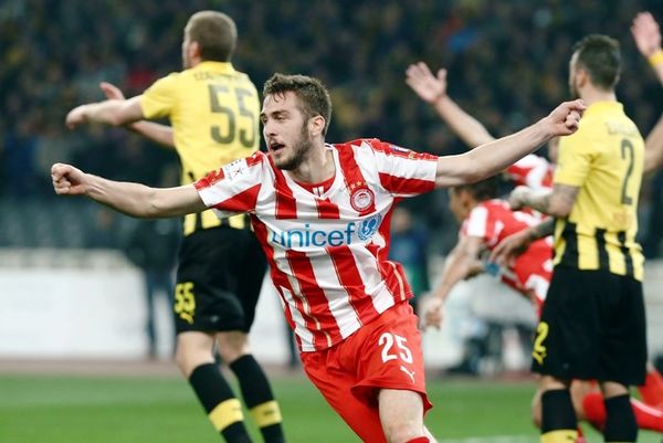 Απίστευτο: Φόρτωσαν στην ΑΕΚ ενόψει Ολυμπιακού, λόγω... Εθνικής!