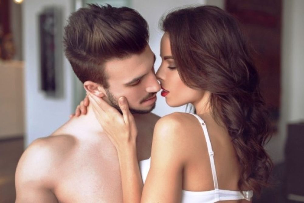 Σεξ: Πόσες φορές «πρέπει» να γίνεται την εβδομάδα