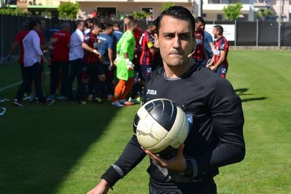 Έκλεισαν στο διαιτητή του ντέρμπι ξενοδοχείο δίπλα στο «Γ. Καραϊσκάκης»!