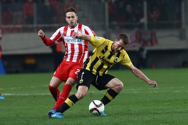 Ολυμπιακός - ΑΕΚ: Το Φάληρο στις φλόγες!