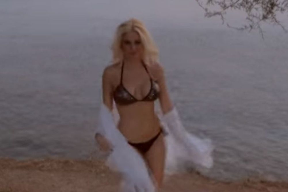Και φωνάρα και… κορμάρα! (photos+video)
