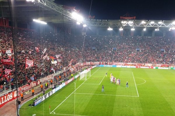 Το πάρτι του Ολυμπιακού μετά την ιστορική ανατροπή (videos)