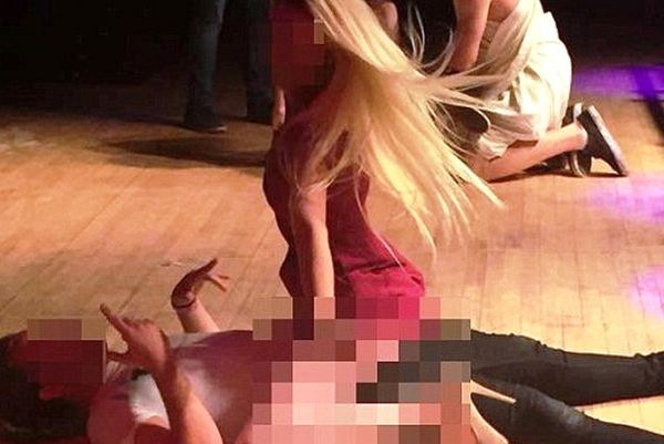 Όργια με φοιτήτριες για δωρεάν ταξίδι!