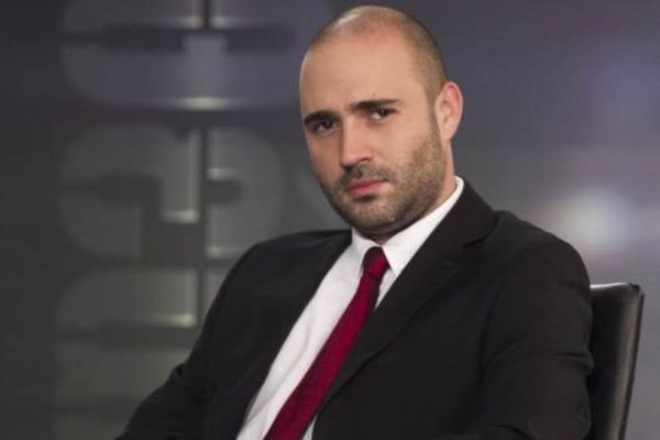  Το να έχει βήμα ο Μπογδάνος δεν είναι δημοκρατία αλλά κατάντια