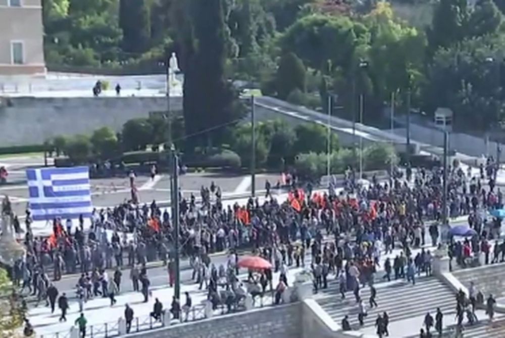 Επεισόδια στο κέντρο της Αθήνας - Δείτε LIVE