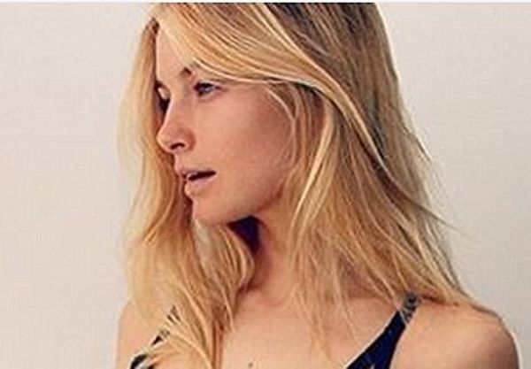 Μοντέλο της Victoria's Secret... προμοτάρει το σώμα της! (photos)
