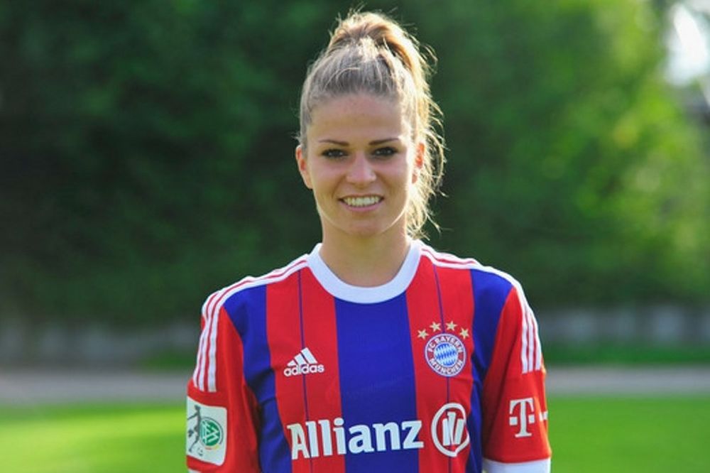 Ο θηλυκός Ρόμπεν! (video)