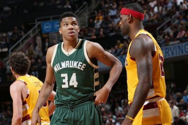 NBA Top 5: «Air Giannis» εις διπλούν! (video)