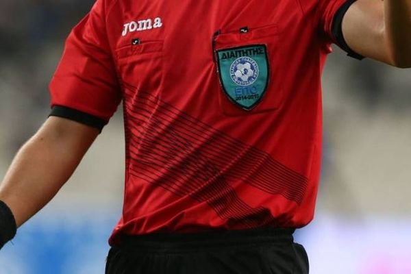 Απίστευτη καταδίωξη από πρόεδρο ΠΑΕ στον τόπο διαμονής διαιτητή της Football League!