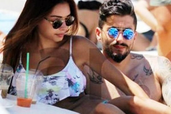 Μπάνιο topless η Στεφανίδη! (photos+video)