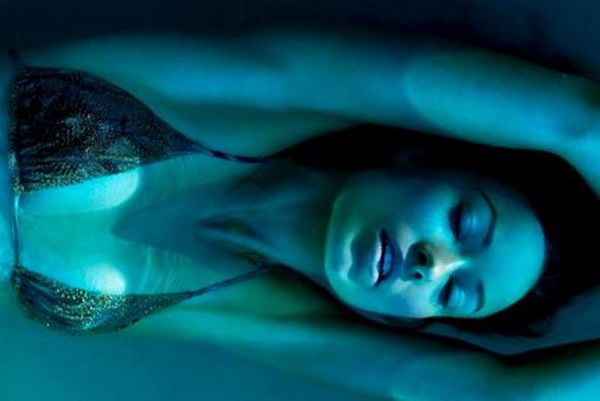 H Olivia Wilde με μπικίνι πιο...wild από ποτέ! (photos)