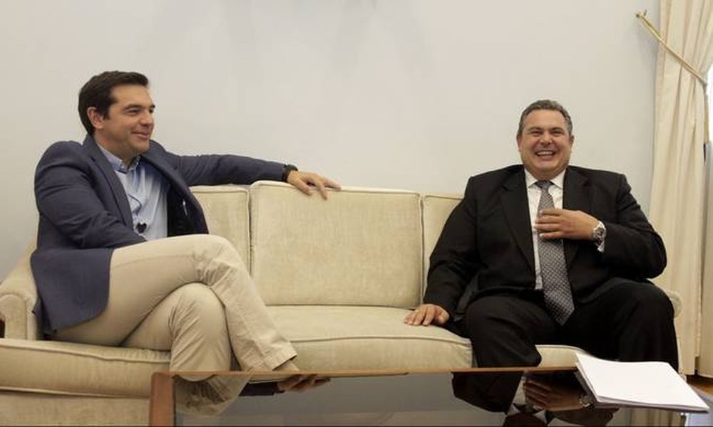 Κυβερνητικές κωλοτούμπες και παλινωδίες με το παράλληλο πρόγραμμα