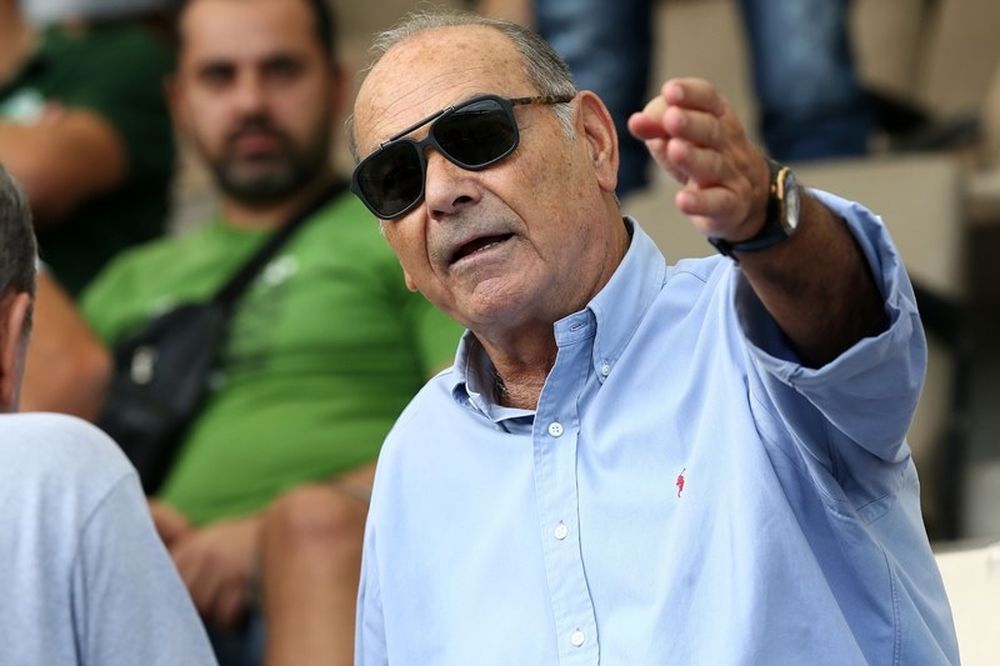 Αντωνιάδης: «Δεν μπαίνει ο Πατέρας»