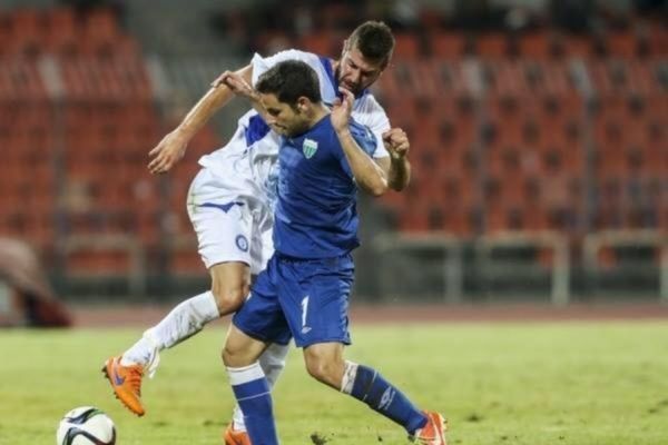 Διαζύγιο Ναβάρο-Λεβαδειακού!