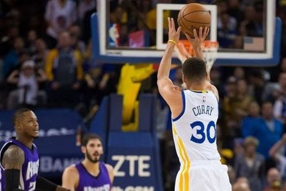 NBA: Ο Curry το… τερμάτισε! (videos)