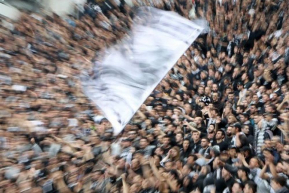 Κλείνουν τους συνδέσμους!