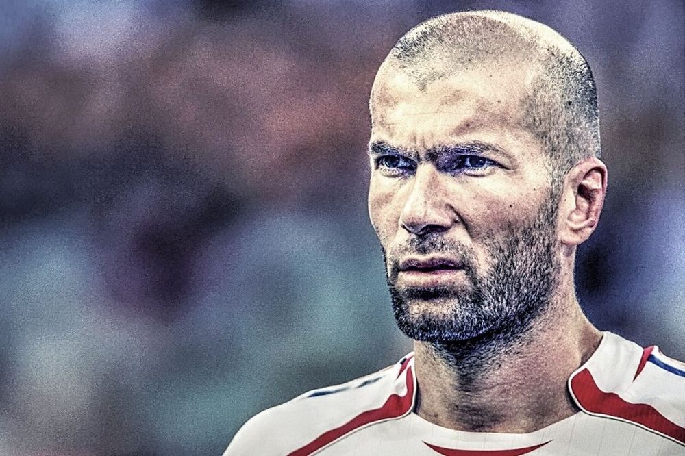 Ζιντάν: Η επιστροφή ενός κοιμώμενου γίγαντα (photos+video)