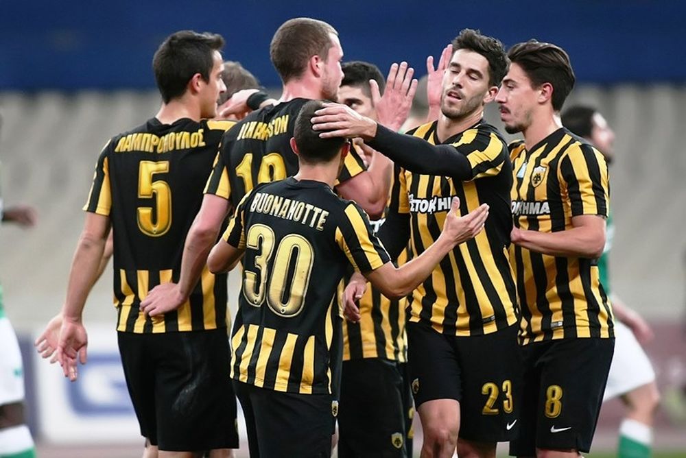 Χαλαρά στους «8» η ΑΕΚ!