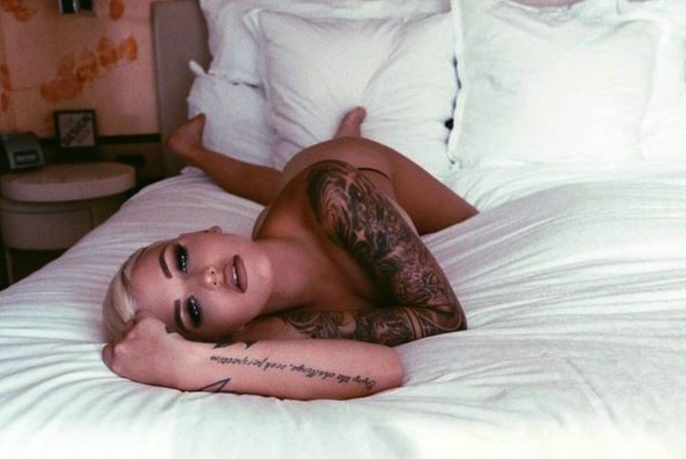 Η Σάμι είναι το νέο καυτό κορίτσι του Playboy (photos)