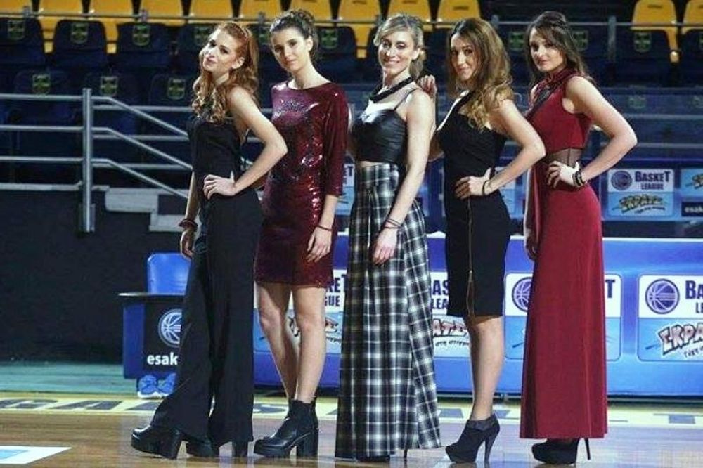 Τα καυτά κορίτσια του Άρη (photos)