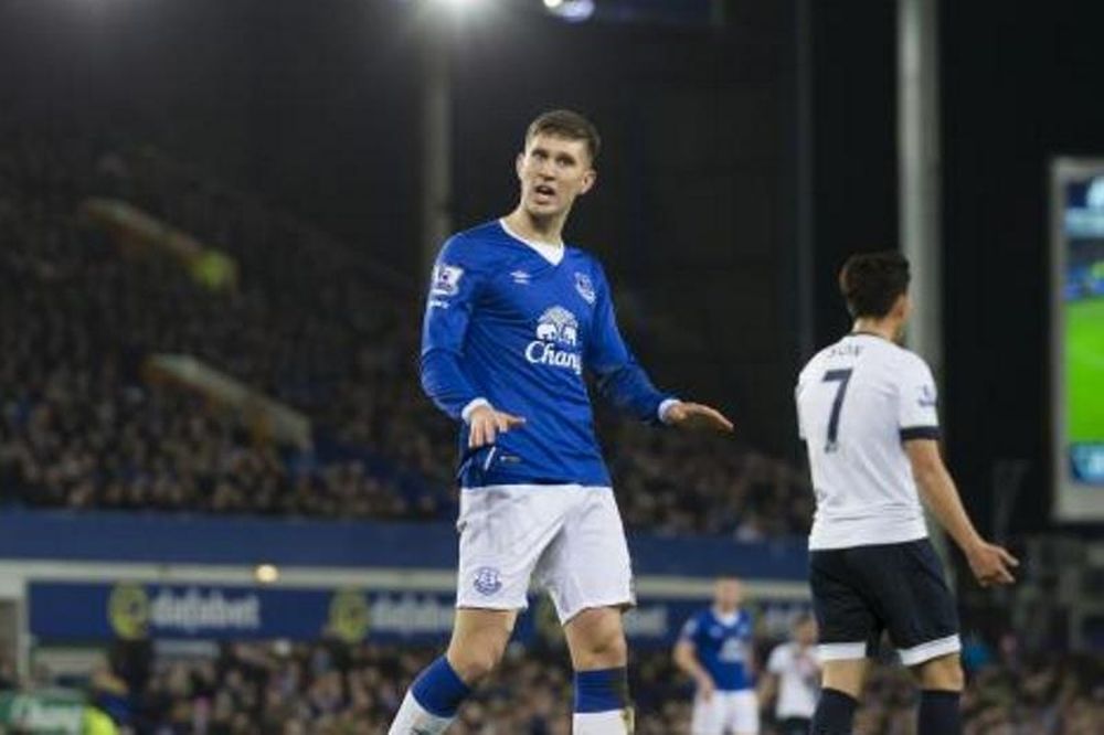 «Ζεστά» για Στόουνς η Μπάρτσα!