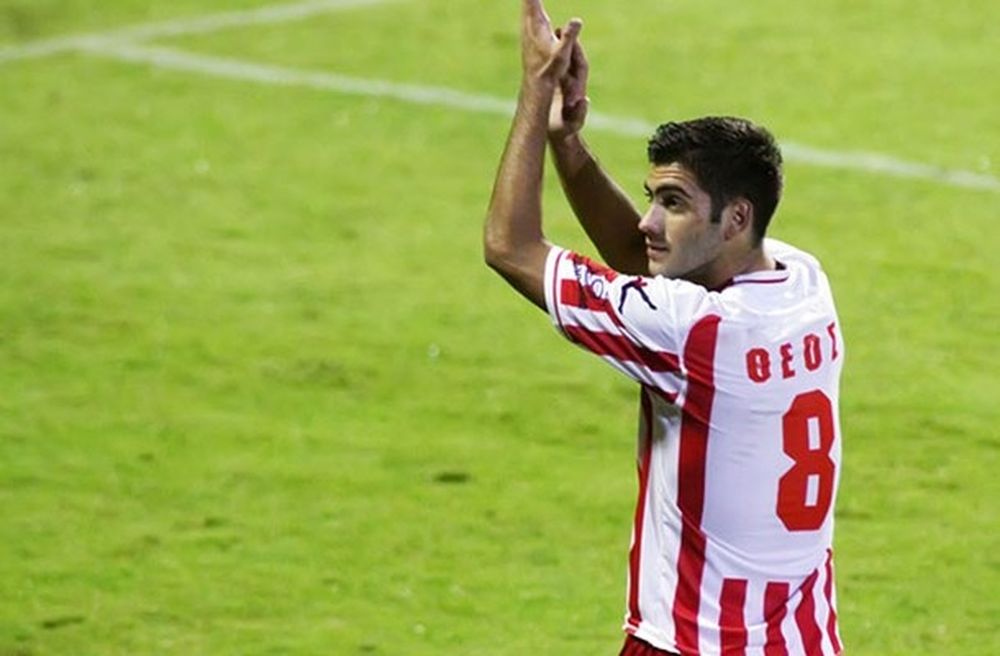 Στη Λαμία ο Θέος!