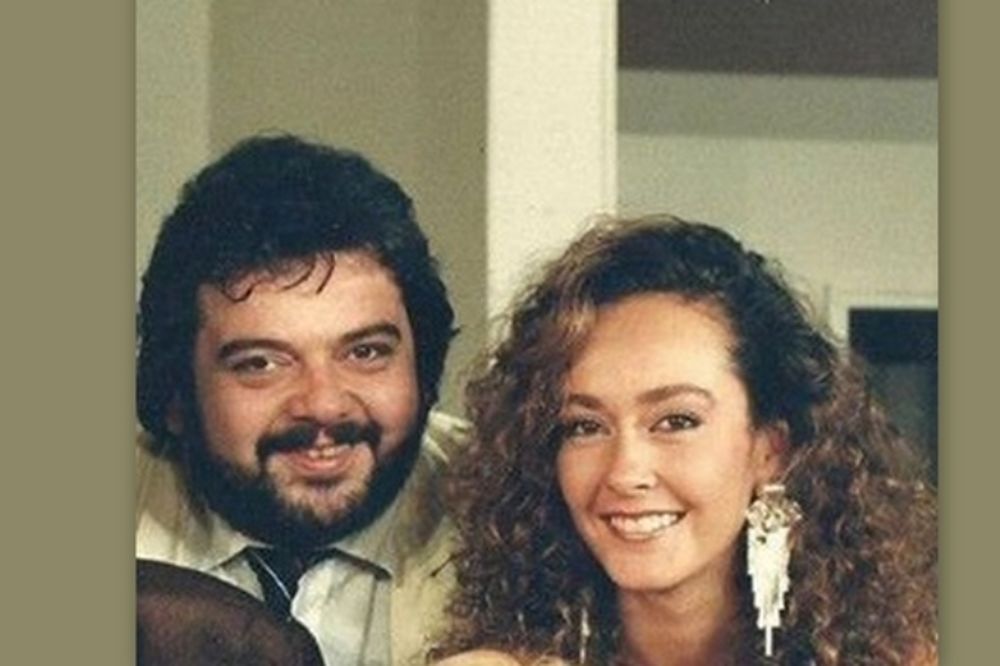 Θρήνος για τον Στηβ και την Τέτα Ντούζου! «Έφυγε» από τη ζωή και η μητέρα τους