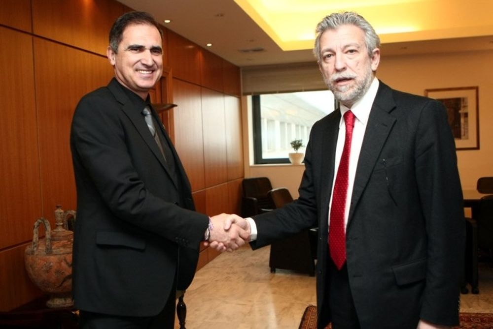 Τελειώνει… Μποροβήλο ο Κοντονής!