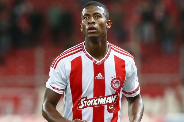 Ολυμπιακός: Εκτός και πάλι ο Σεμπά