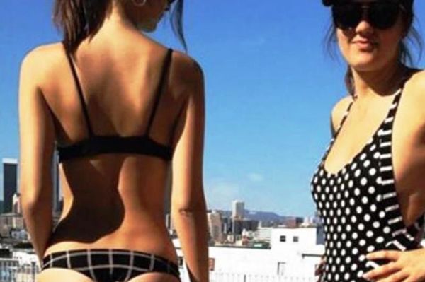 Γύρισε την πλάτη και στήθηκε! (photo)